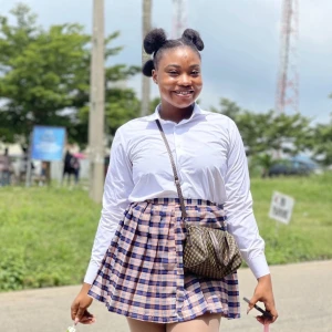 Toluwani beauty